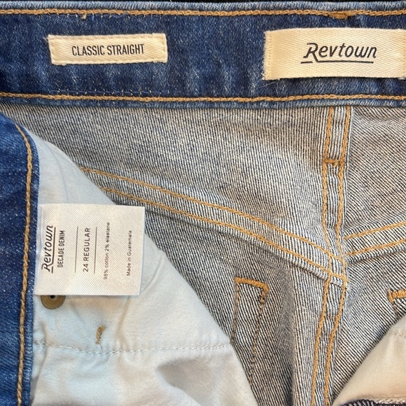 NWT Revtown Classic Straight Everyday Jeans Indigo 24R - Picture 7 of 9